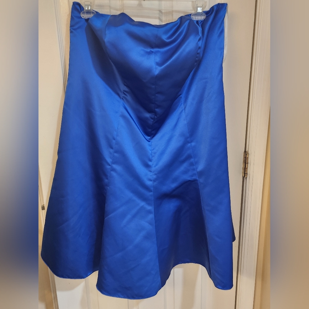 David's Bridal - Prom or Bridesmaid Blue Sleeveless Dress